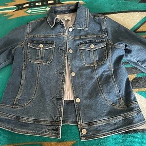 Martha Stewart, Classic Woman’s Denim Jean Jacket - Blue